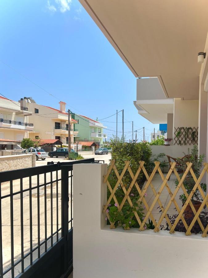 Haplotes Apartman Koszkinú Kültér fotó